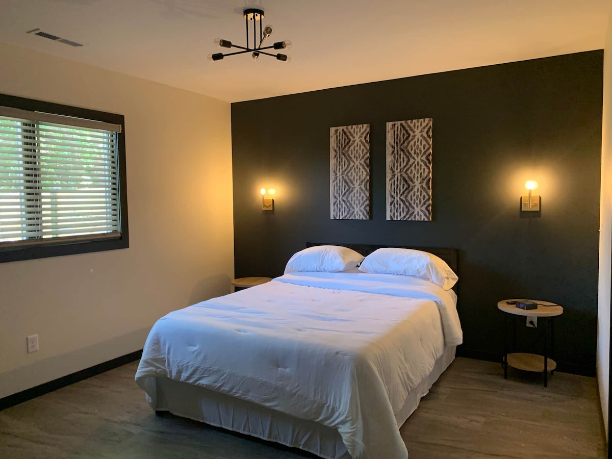 Спалня с двойно легло