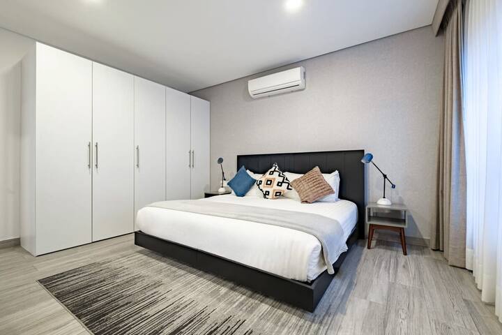 Deluxe 2-Bed Apartment in Polanco w/ Gym & Terrace gallery image 3