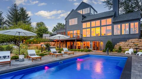 A Private Retreat with Heated Saltwater Pool