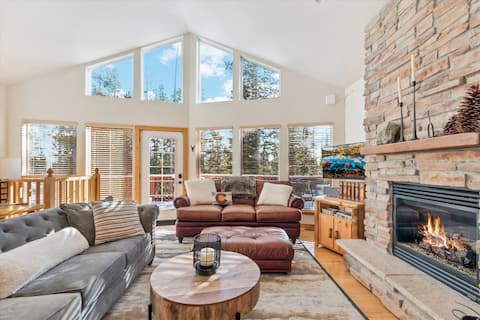Successful Airbnb property: Secluded Mountain Cabin with Private Sauna in Alma