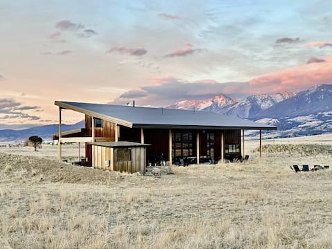 Antelope Run Wellness Retreat  |  The Long House