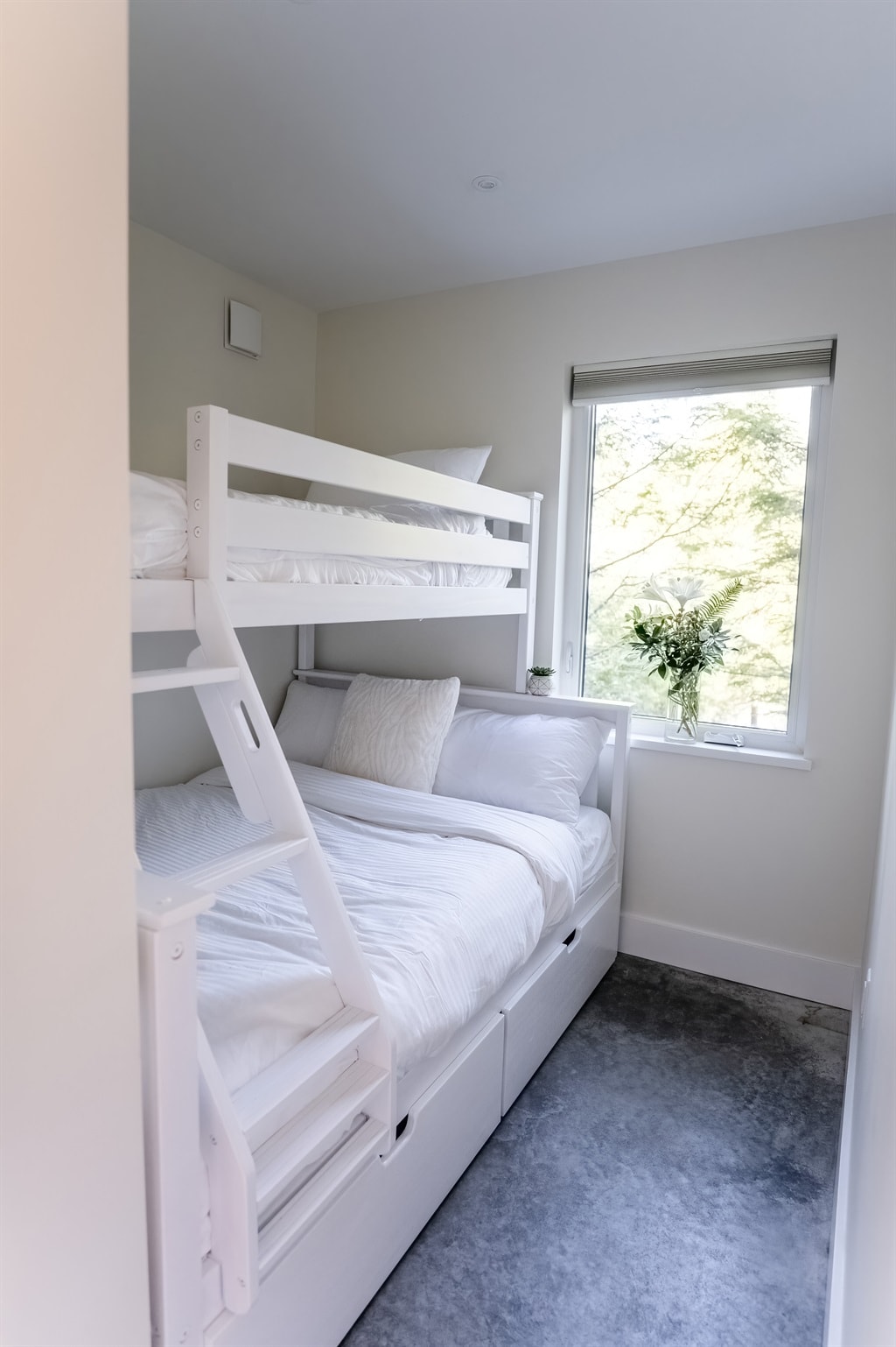 سرير مزدوج/مزدوج بطابقين