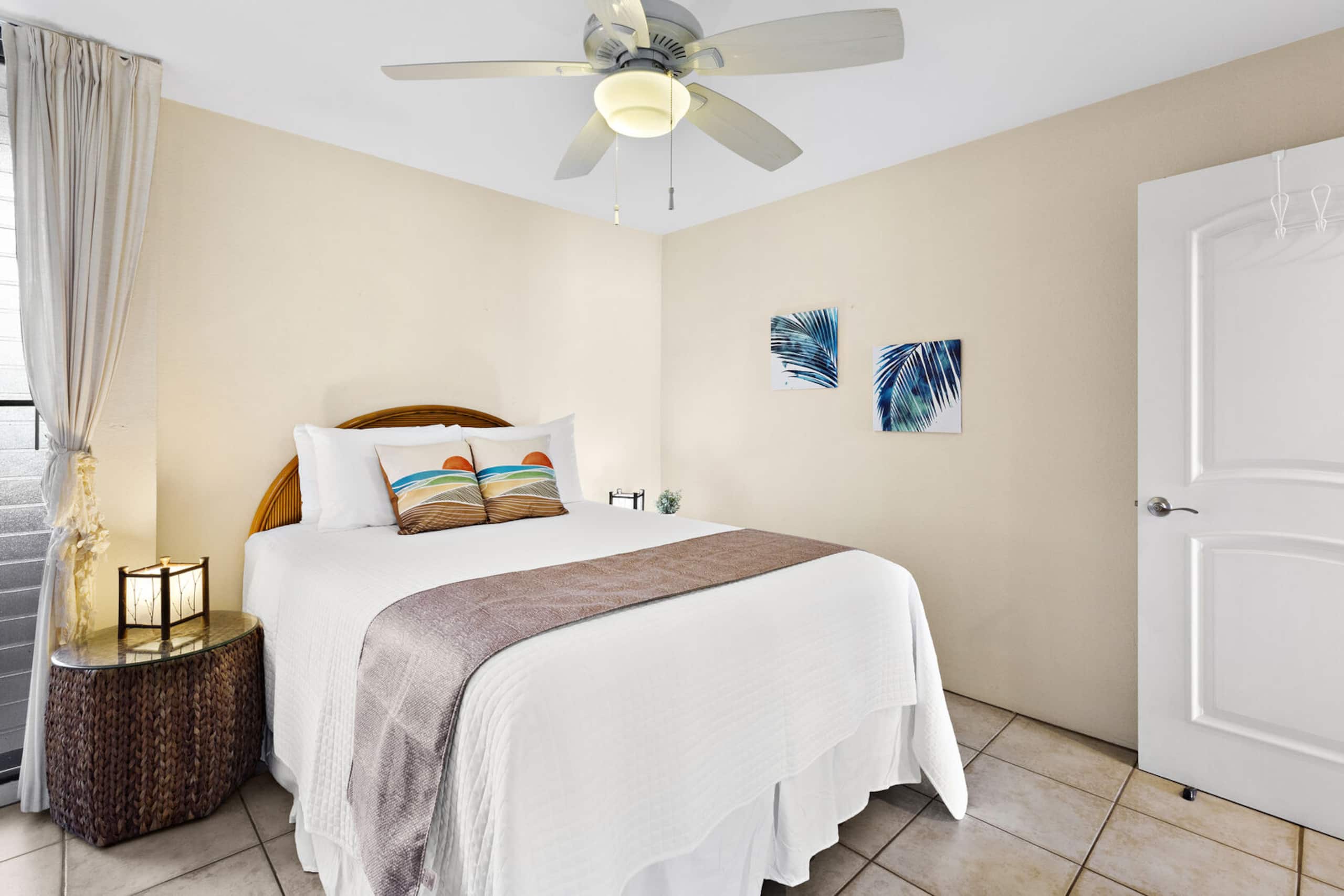 Condo in Wailuku · ★4.86 · 1 bedroom · 2 beds · 1 private bath - Image 24