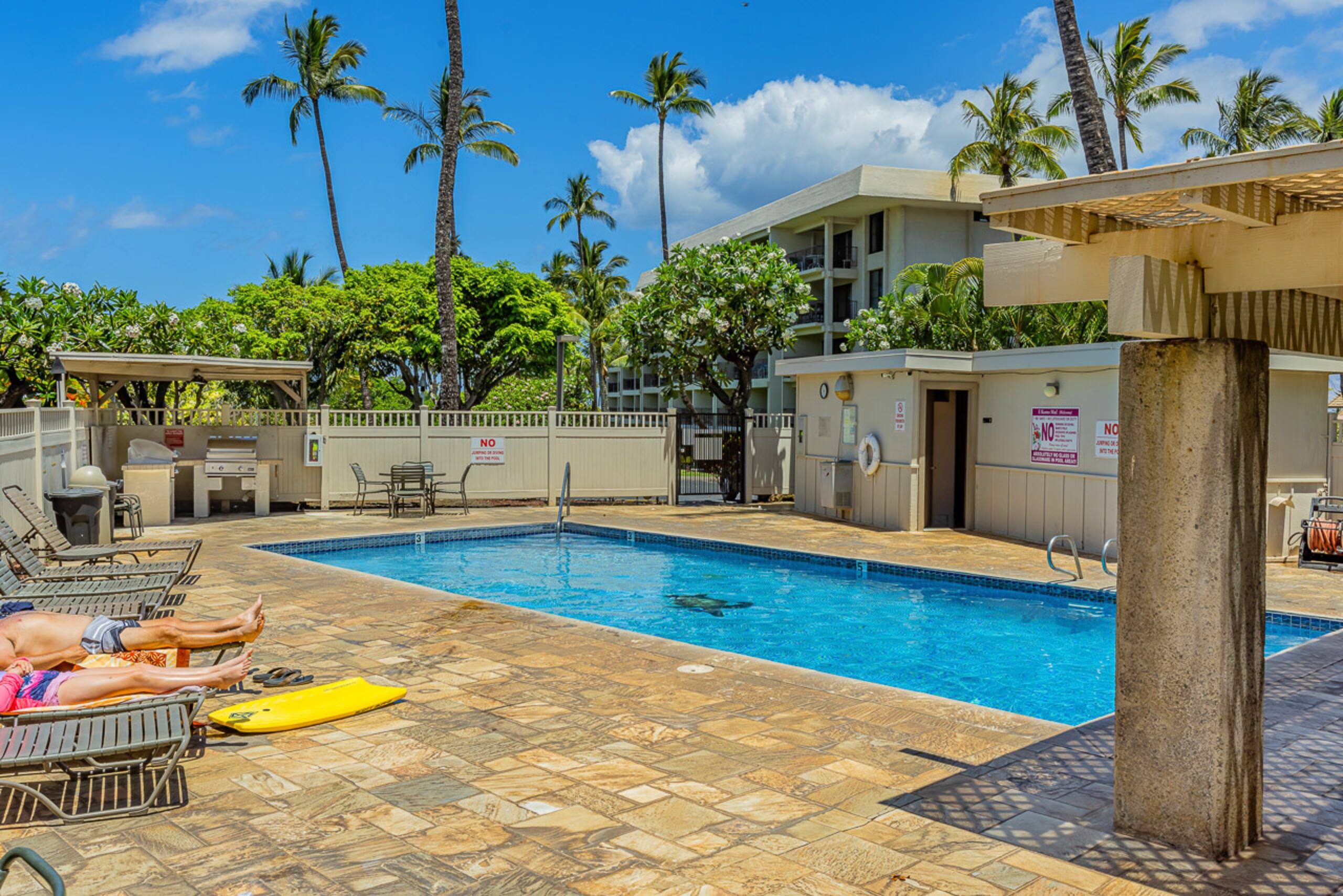 Condo in Kihei · ★4.71 · 1 bedroom · 2 beds · 1 shared bath - Image 29
