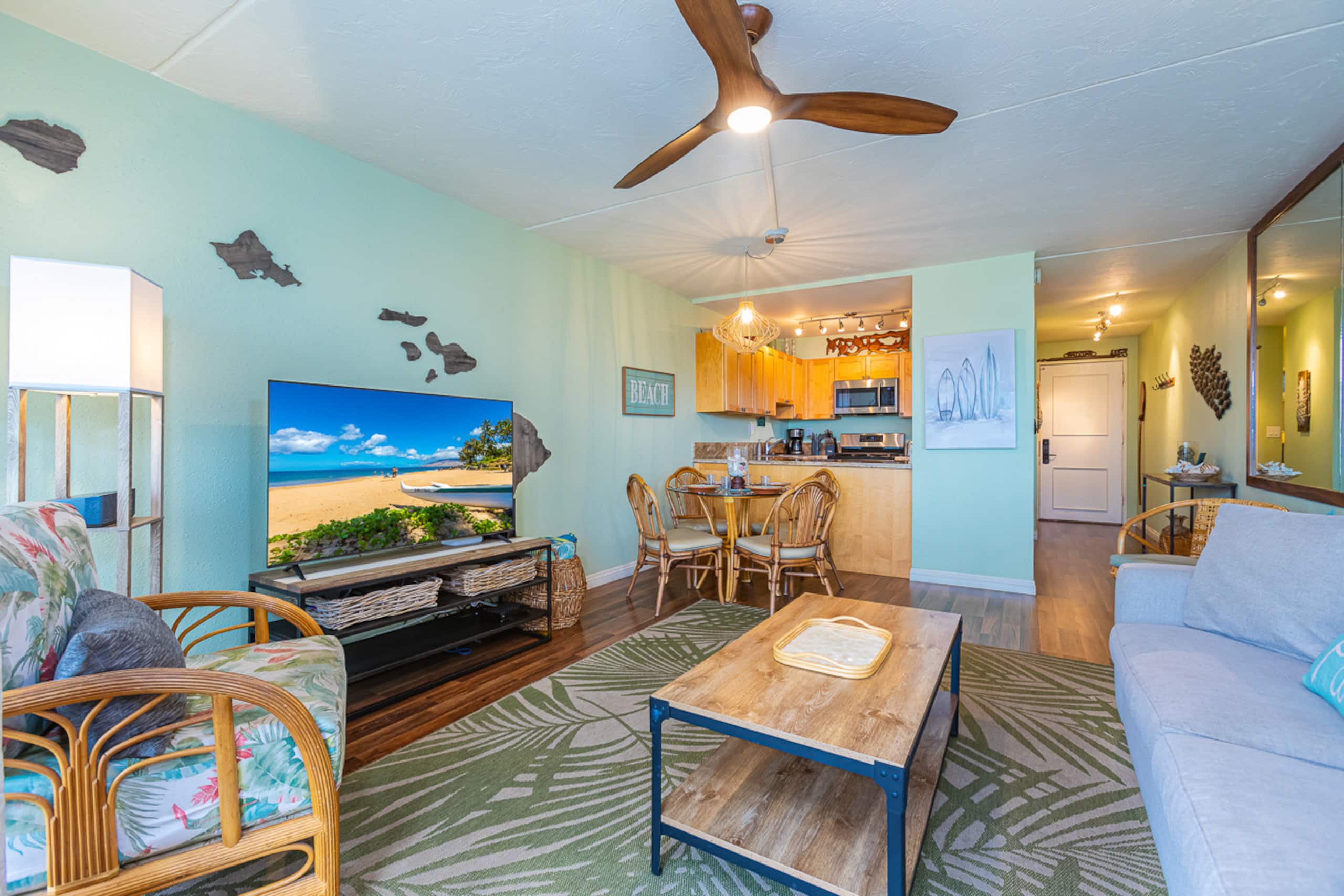 Condo in Kihei · ★4.71 · 1 bedroom · 2 beds · 1 shared bath - Image 9