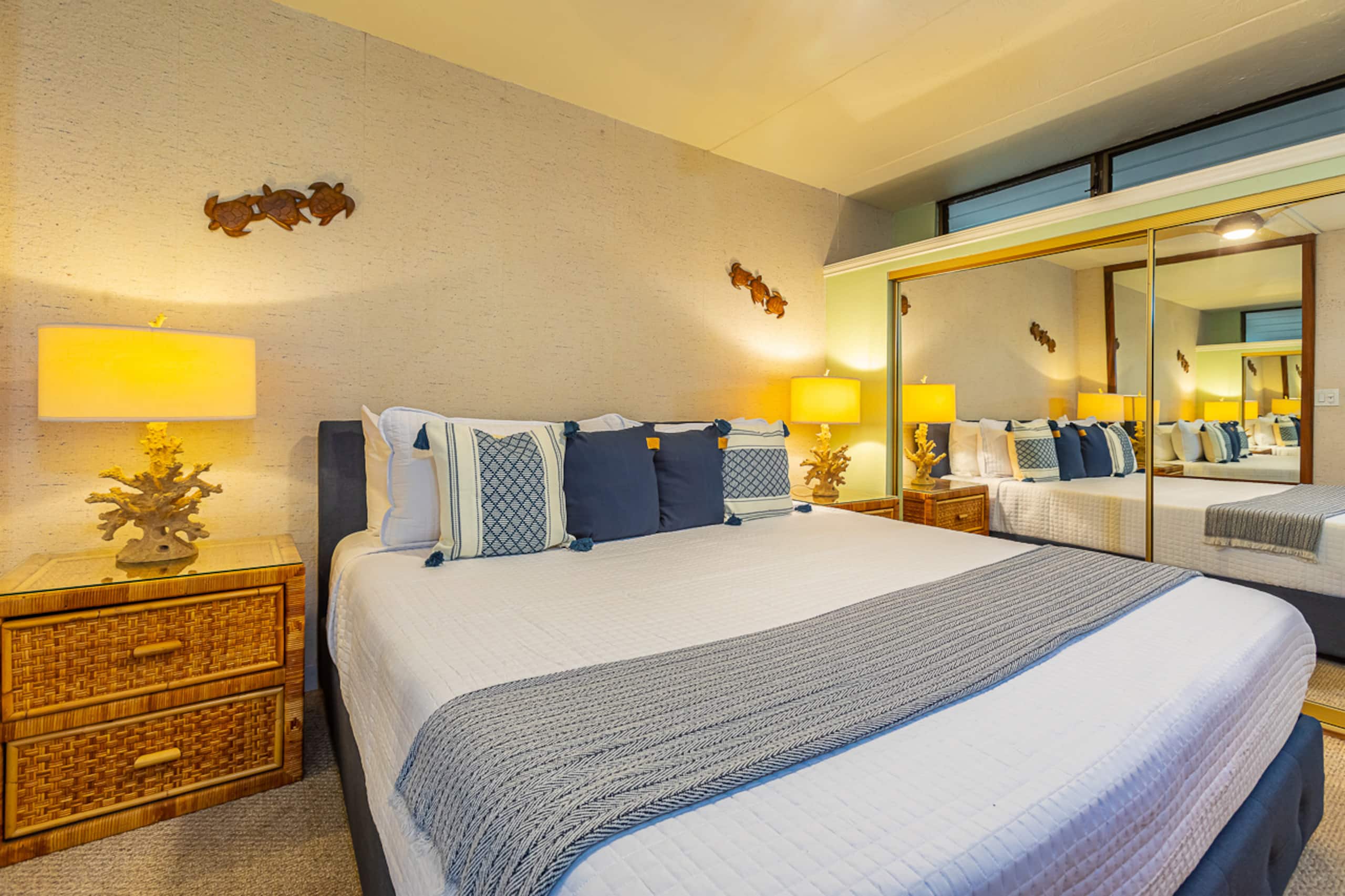 Condo in Kihei · ★4.71 · 1 bedroom · 2 beds · 1 shared bath - Image 16