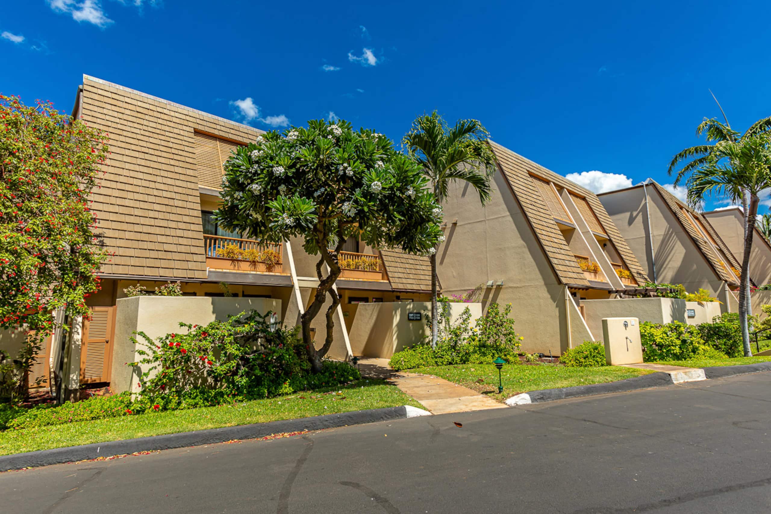 Condo in Kihei · ★4.74 · 2 bedrooms · 4 beds · 2 shared baths - Image 43