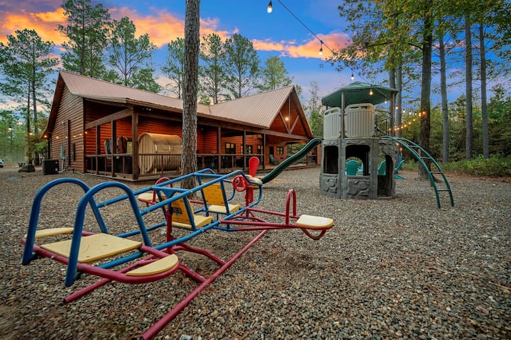 Family Fun Slide Sauna Hot Tub Playground - Broken Bow, OK