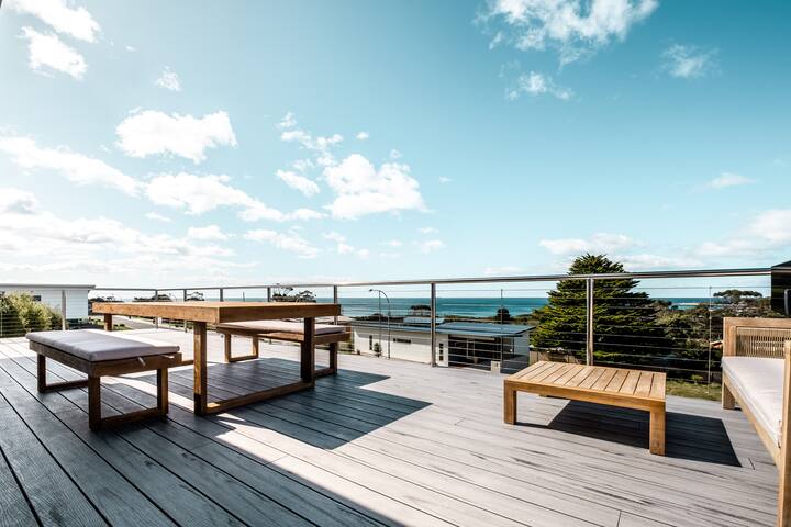 Sea Eagle Escape – Luxury Accommodation gallery image 4