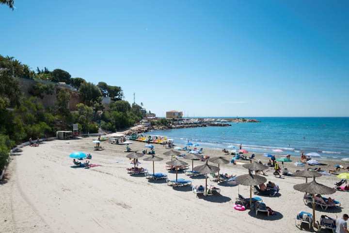 Alicante Holiday managed Airbnb listing 3