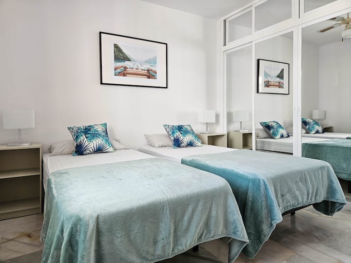 2 Bedroom Apt In La Cala De Mijas 100m From Beach - La Cala de Mijas