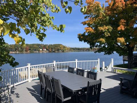 Large lakefront home. Great for two families!