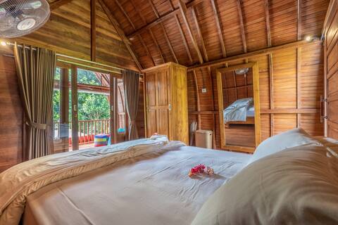 Amazing View Pondok Carik Villa