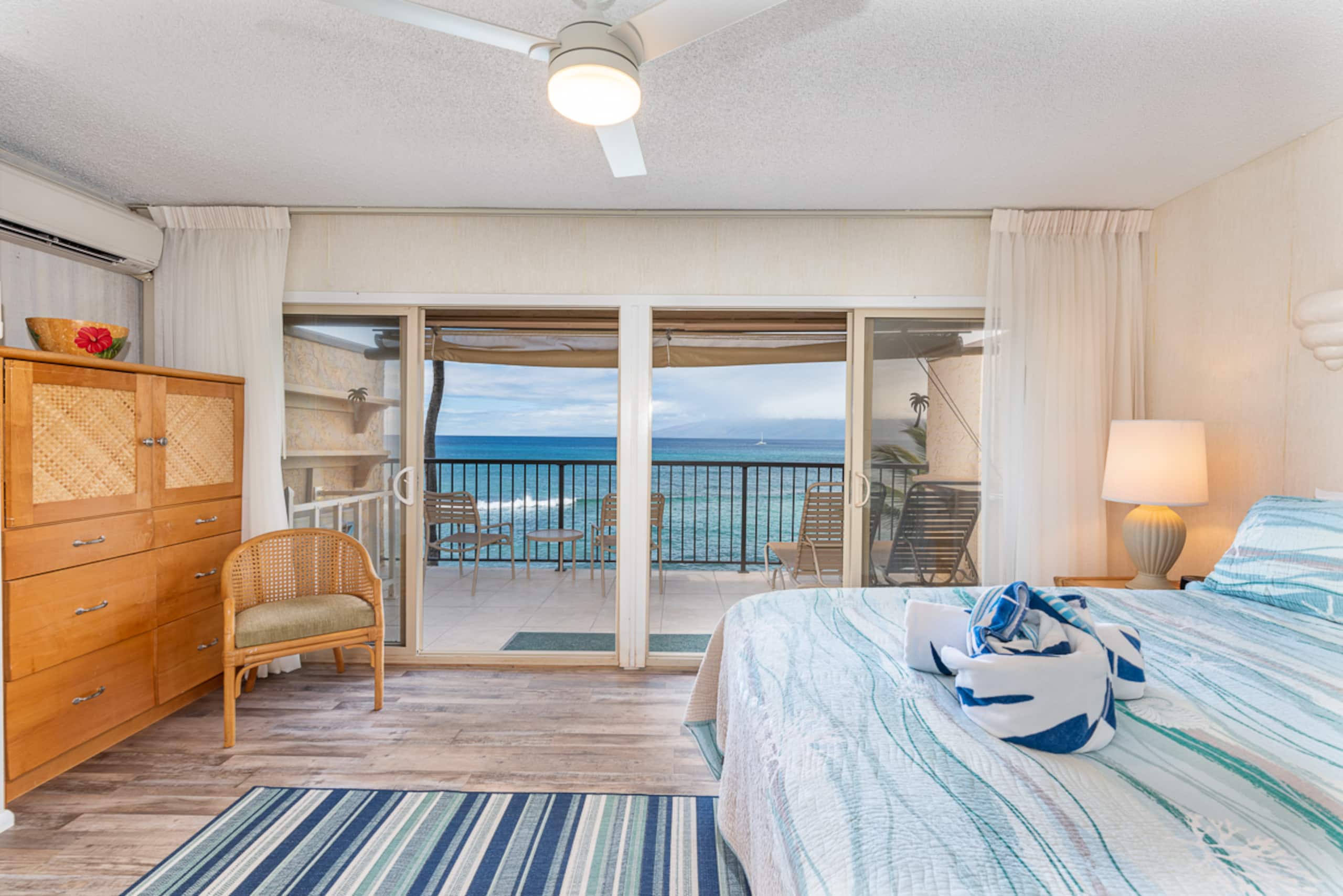 Condo in Lahaina · ★5.0 · 2 bedrooms · 3 beds · 2 baths - Image 21