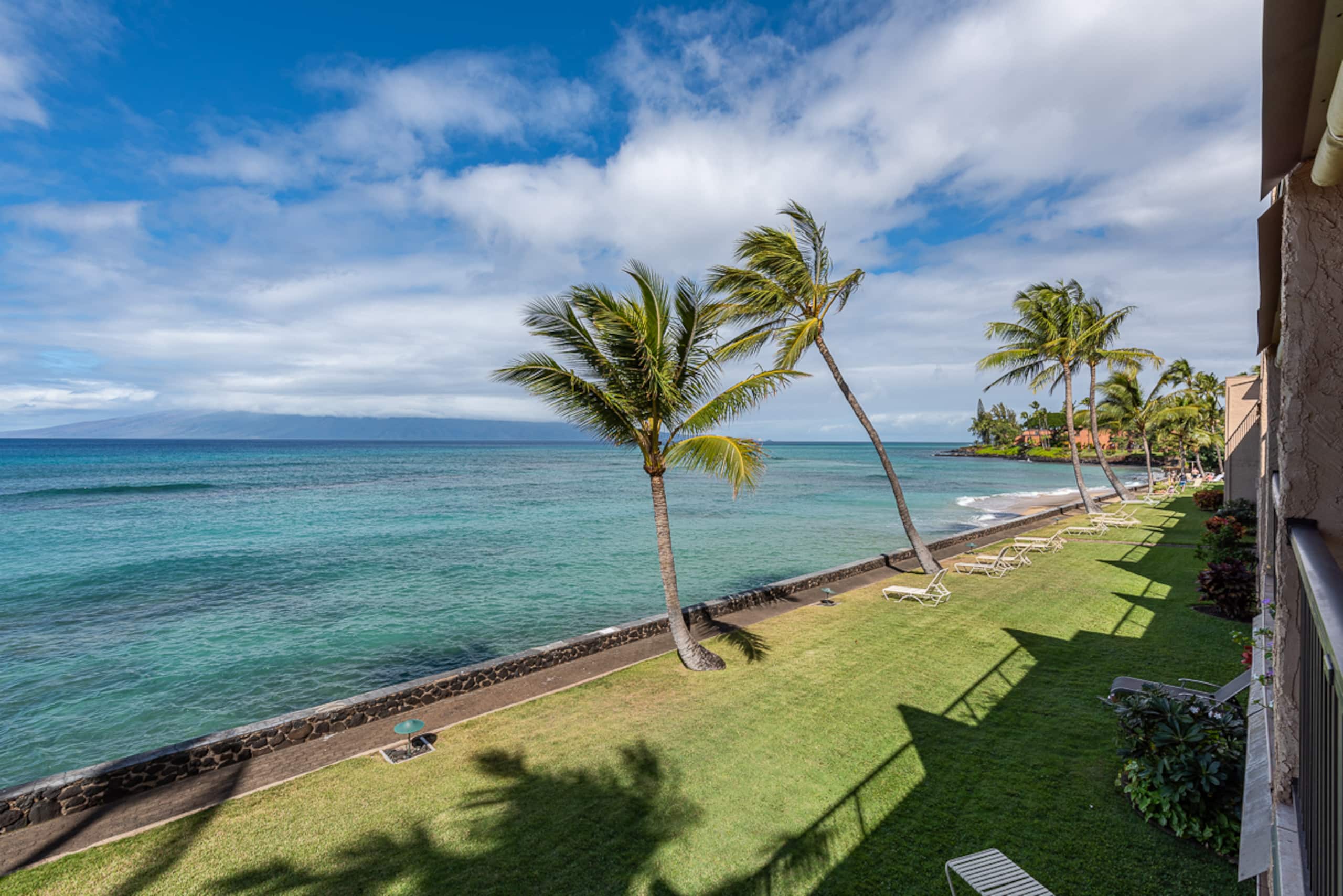 Condo in Lahaina · ★5.0 · 2 bedrooms · 3 beds · 2 baths - Image 33