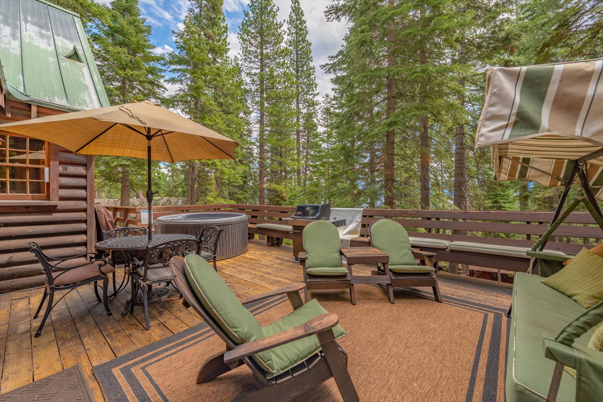 Classic Tahoe Log Cabin Near Lake + Hot Tub - Photo 20