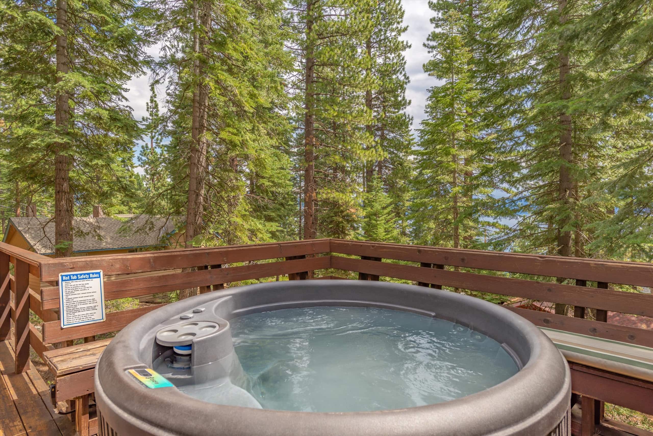 Classic Tahoe Log Cabin Near Lake + Hot Tub - Photo 22