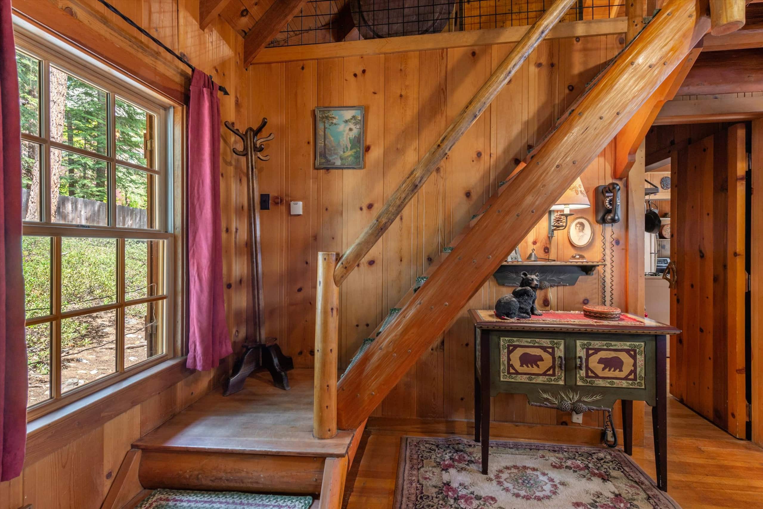 Classic Tahoe Log Cabin Near Lake + Hot Tub - Photo 12
