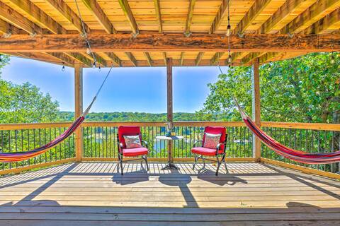 Colorful Golden Getaway w/ Panoramic Views!