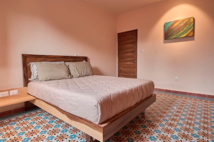 Recámara 2 cama Queen.