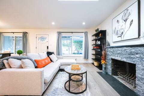 @ Marbella Lane - Exquisite Home | 3BR