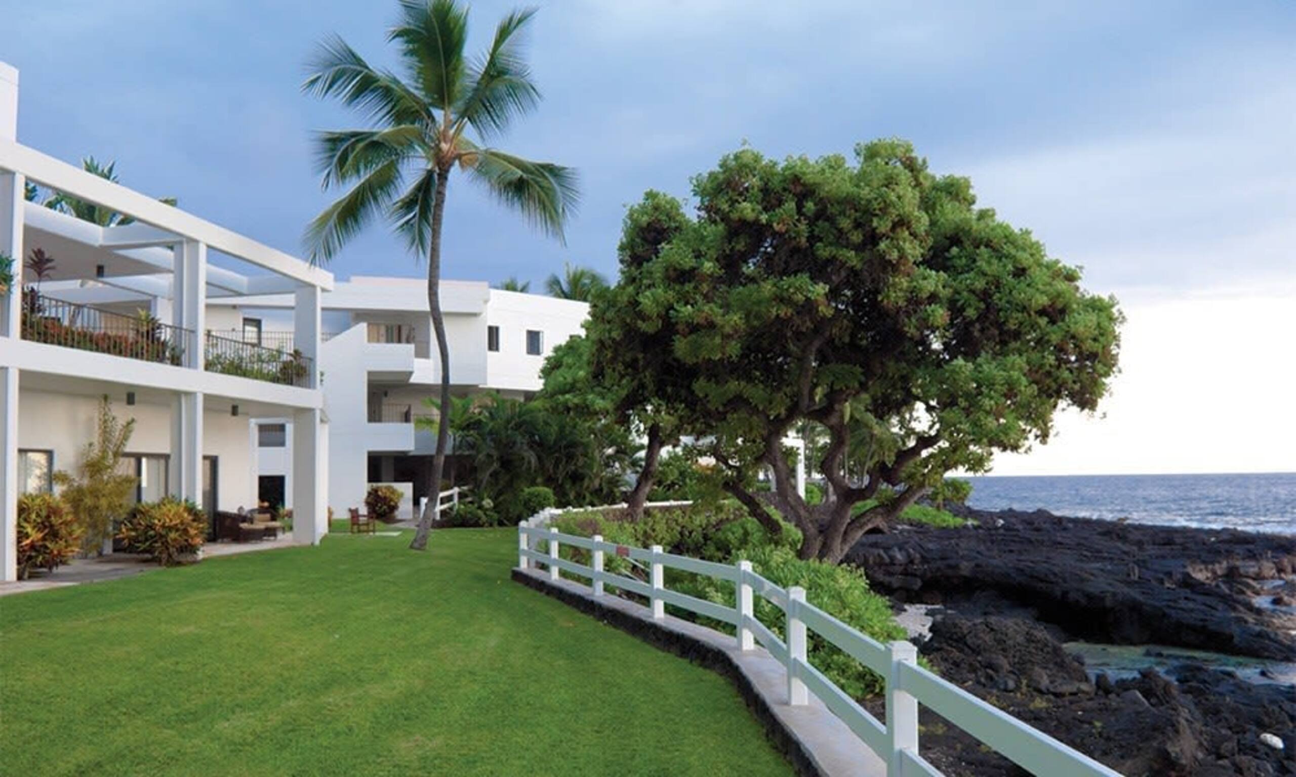 Resort in Kailua-Kona · ★4.75 · 2 bedrooms · 3 beds · 2 private baths - Image 5