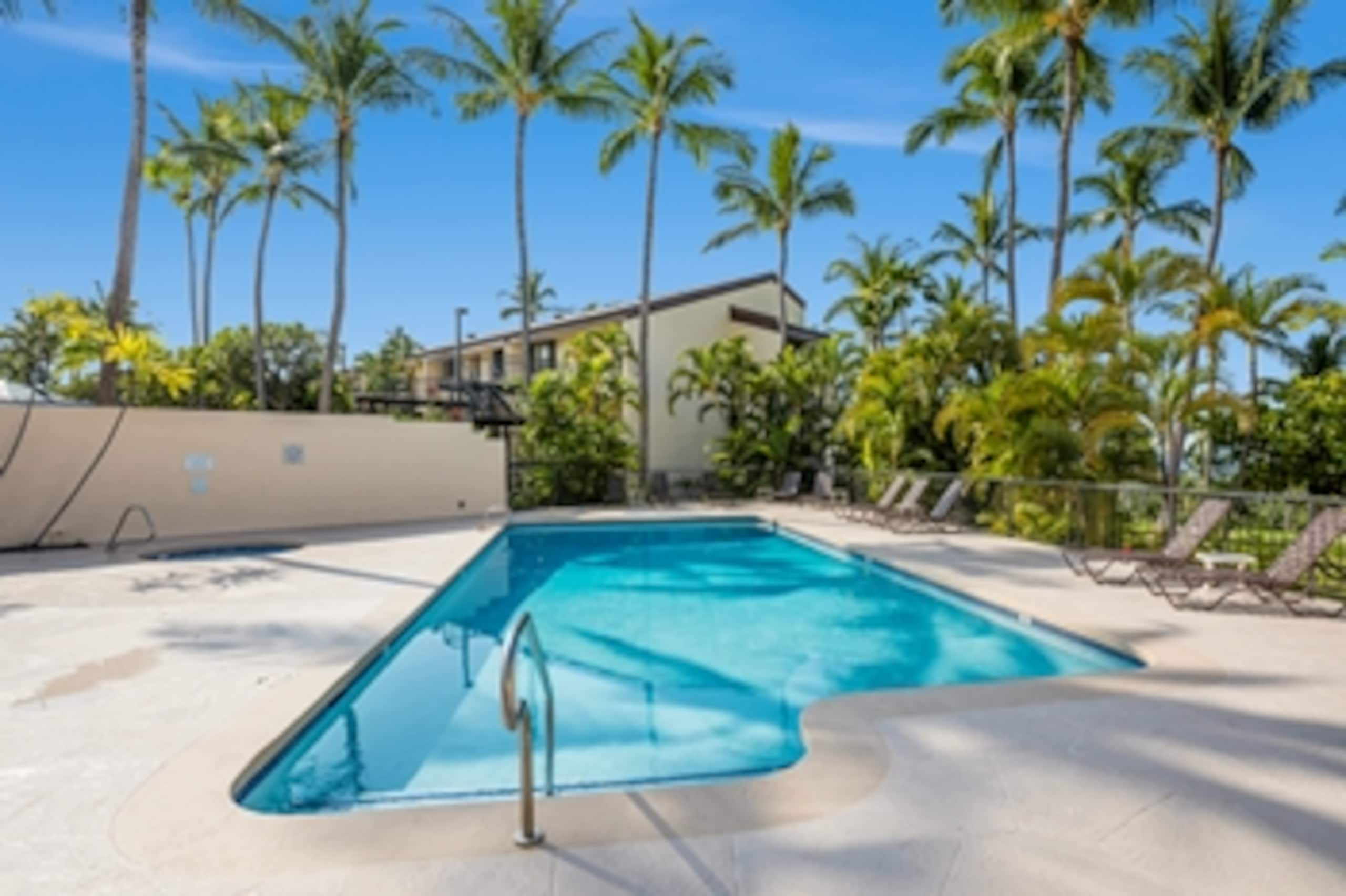 Condo in Kailua-Kona · ★5.0 · 2 bedrooms · 2 beds · 2 private baths - Image 22