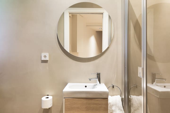 La Riera One gallery image 4