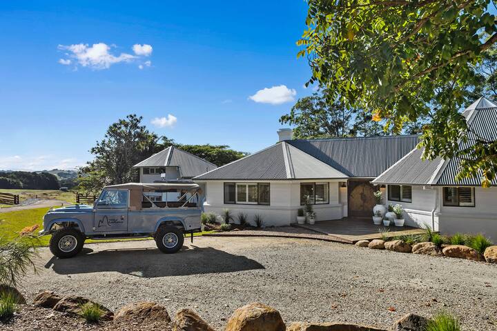 *NEW* Three Meadows House & Function Space gallery image 2