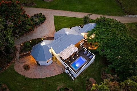 *NEW* Three Meadows House & Function Space