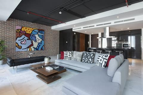 Successful Airbnb property: Elegant One Bedroom at Limestone House DIFC in Trade Center Second