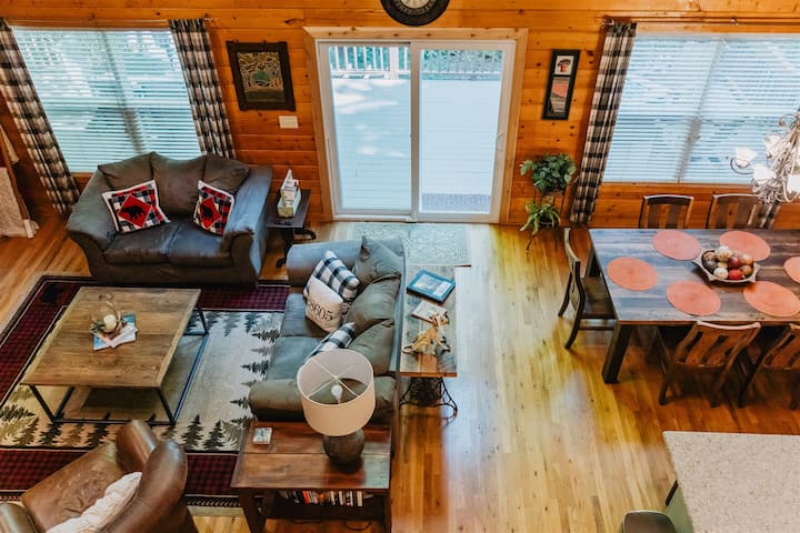 Peaceful Cabin| Hot Tub + Fire Pit | Blowing Rock - Blowing Rock, NC