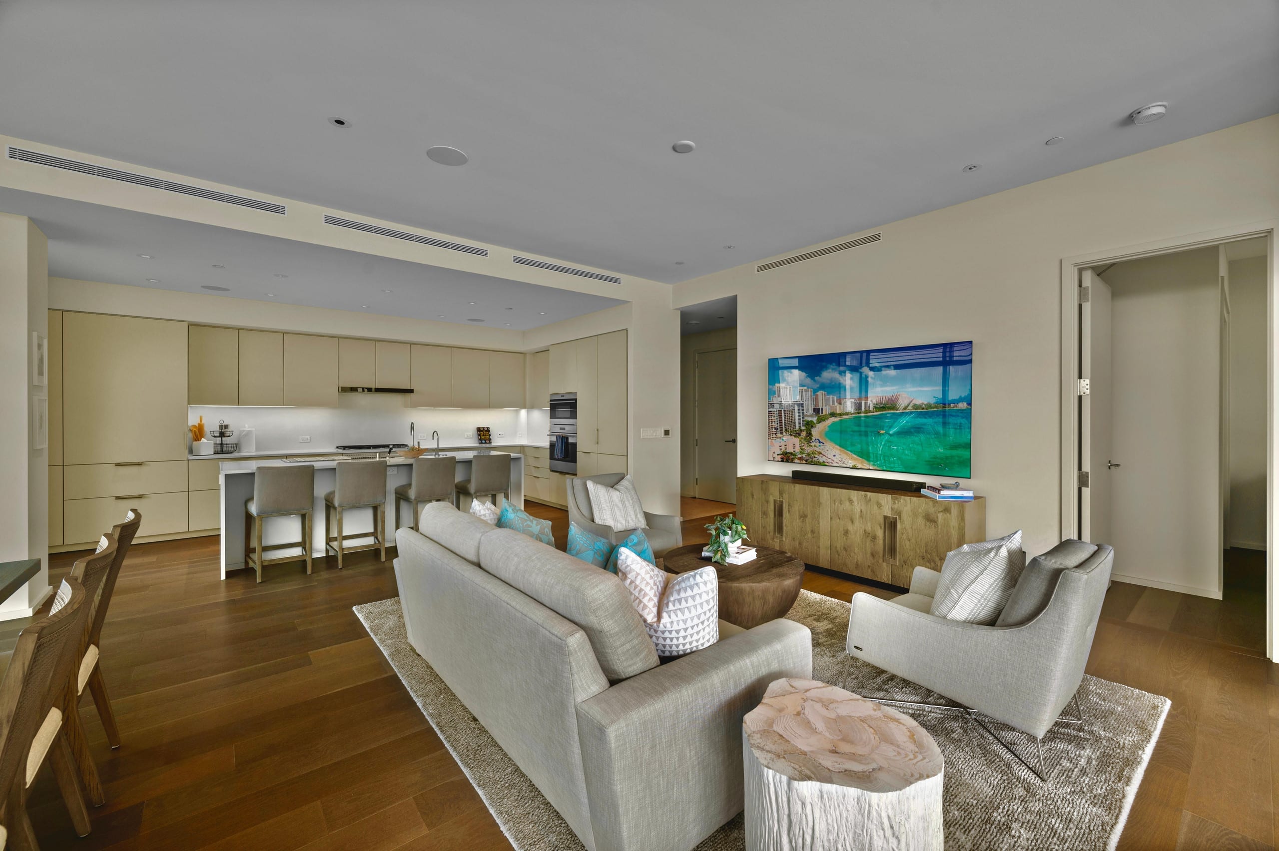 Park Lane 3300 - Image 4