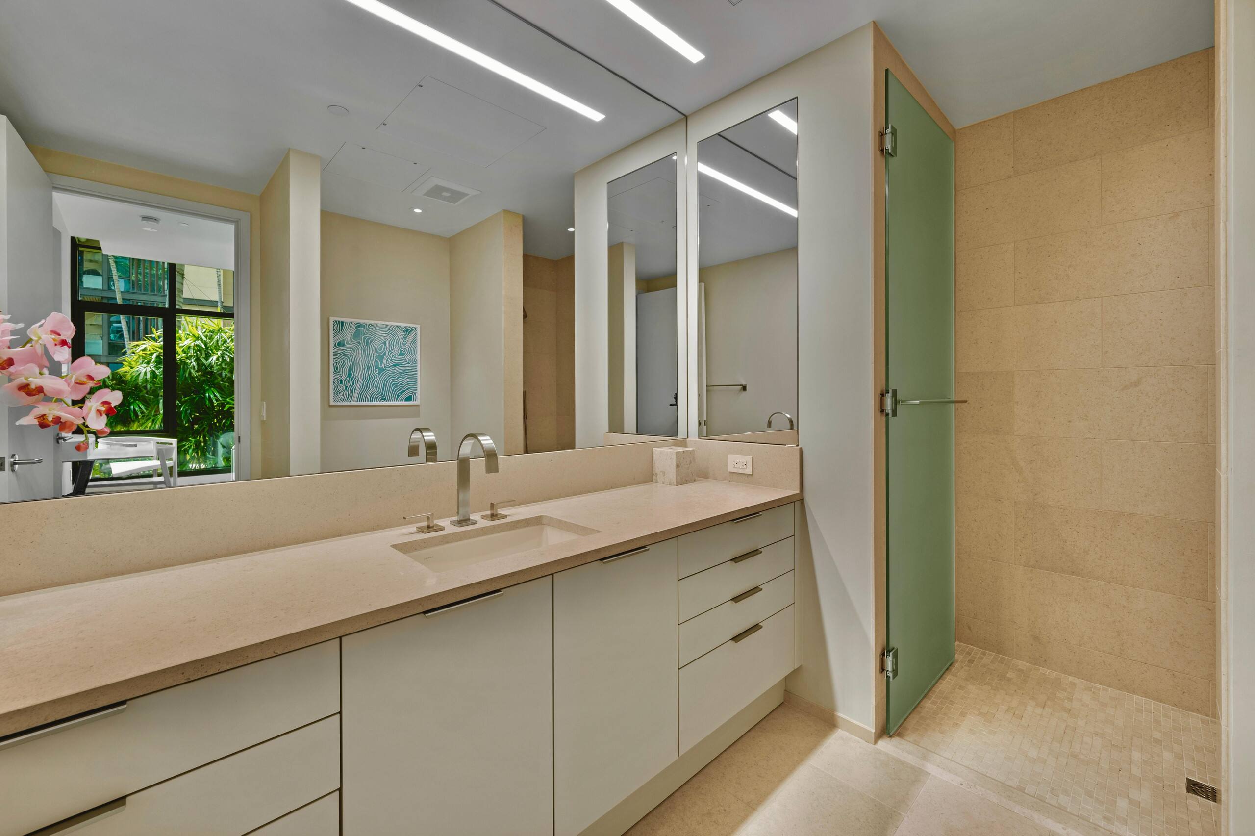 Park Lane 3300 - Image 21