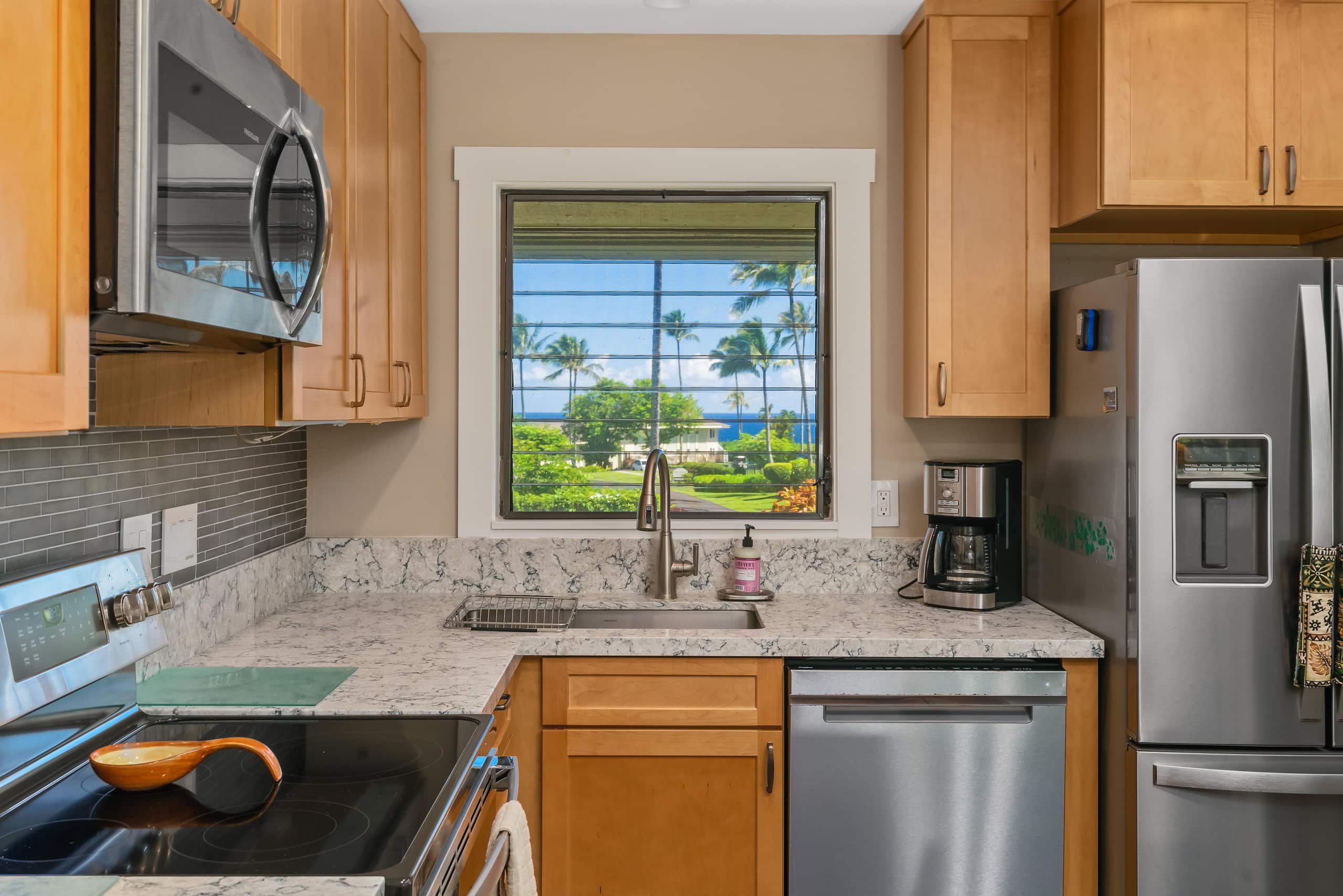 Condo in Princeville · ★4.94 · 2 bedrooms · 2 beds · 2 private baths - Image 12