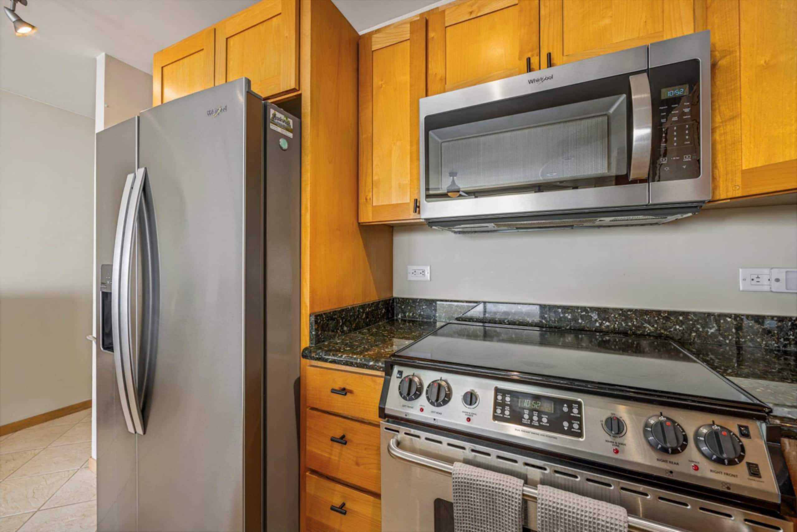 Condo in Wailuku · ★4.81 · 1 bedroom · 2 beds · 1 bath - Image 13