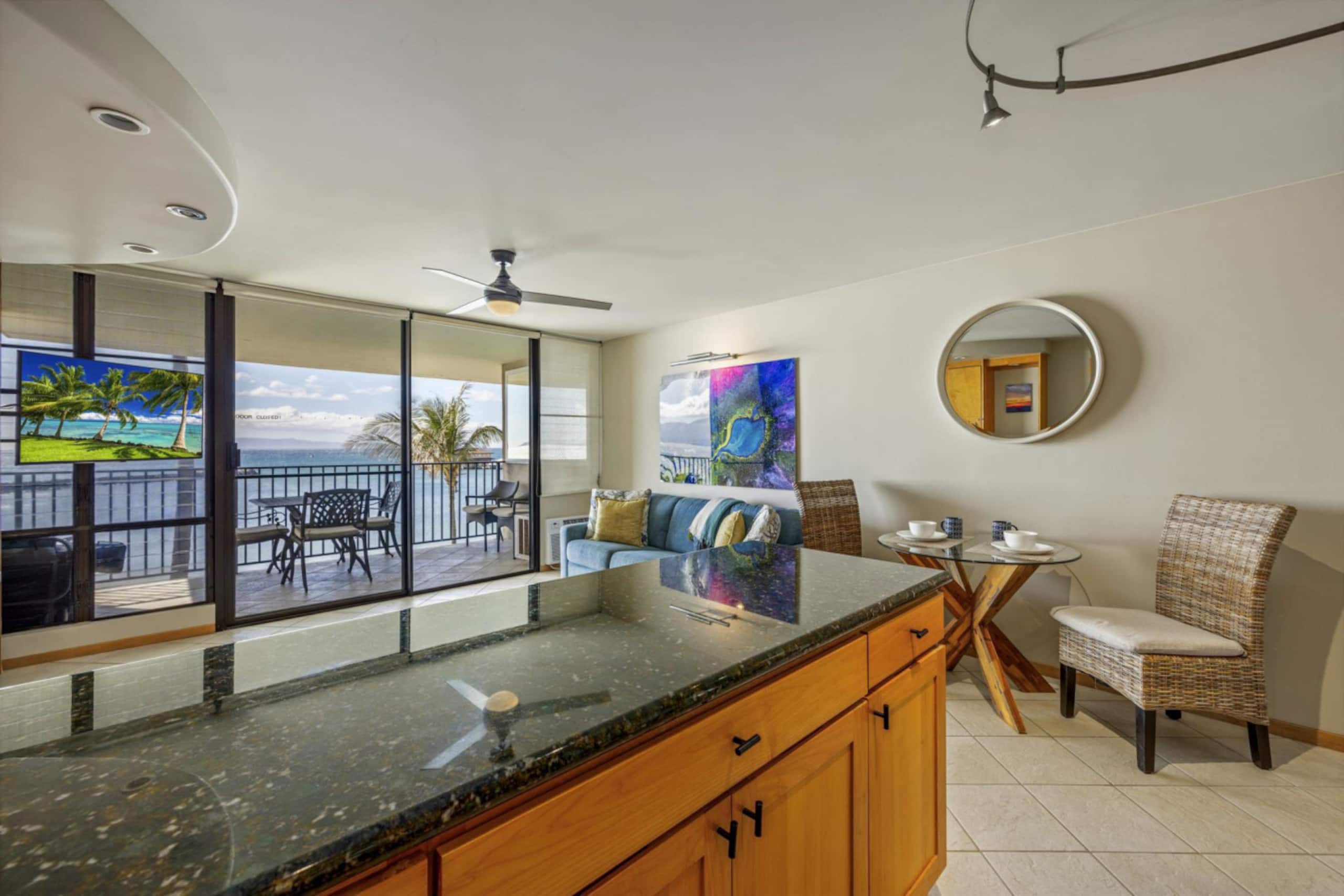Condo in Wailuku · ★4.81 · 1 bedroom · 2 beds · 1 bath - Image 6