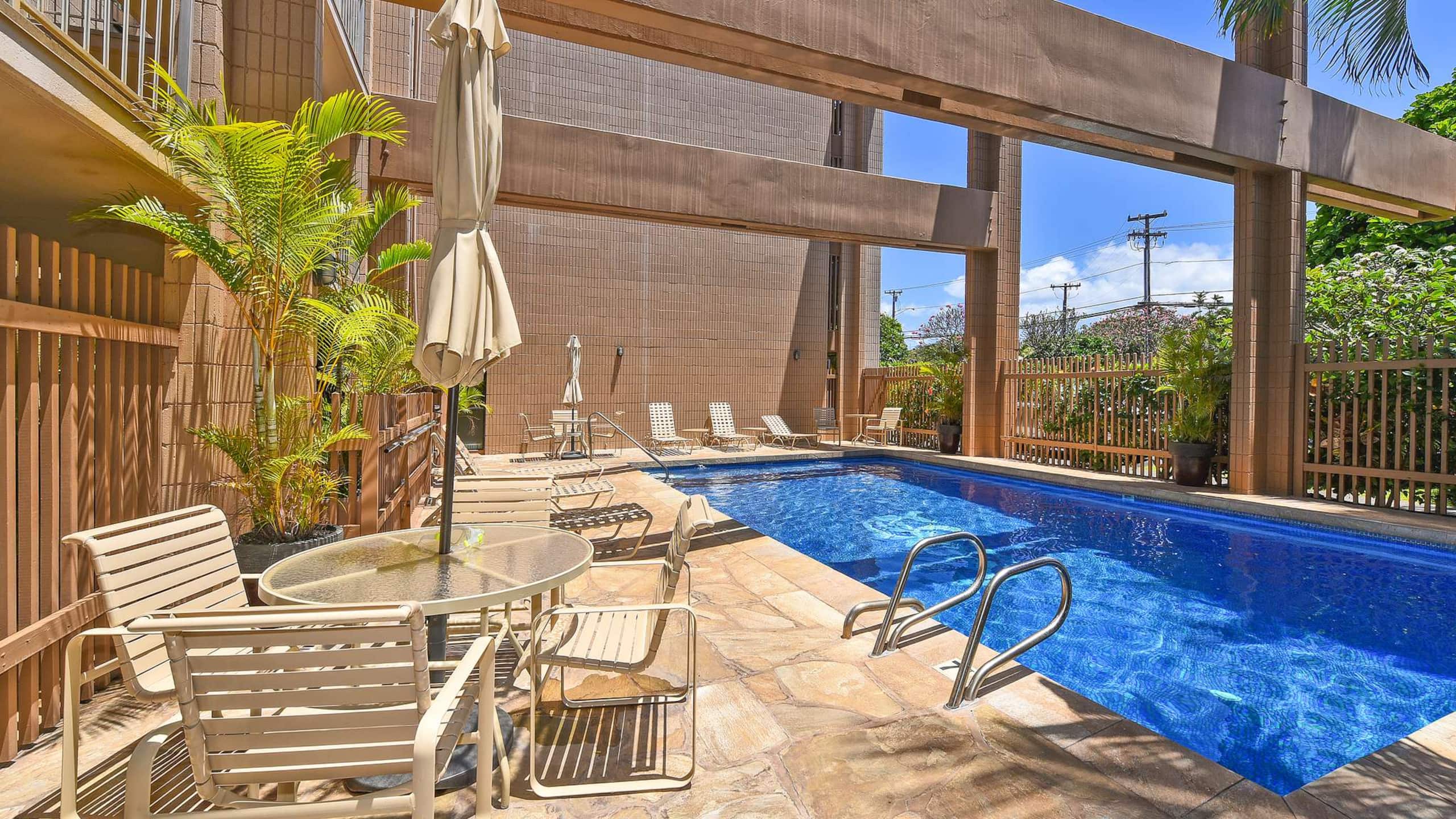 Condo in Lahaina · ★4.7 · 1 bedroom · 1 bed · 1 bath - Image 59