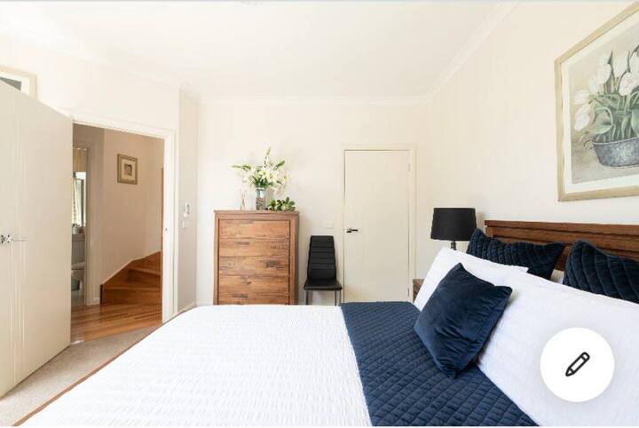 9a1c35f7 4501 4e6e acd2 972d3ad5ac2d