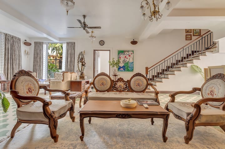 Living room image 1