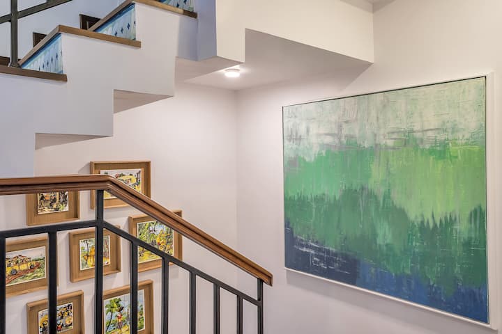Living room image 10