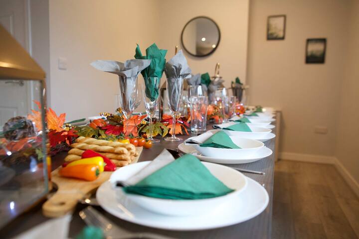 Upper Gathering Sale | Nr Manchester Sleeps 9 gallery image 2