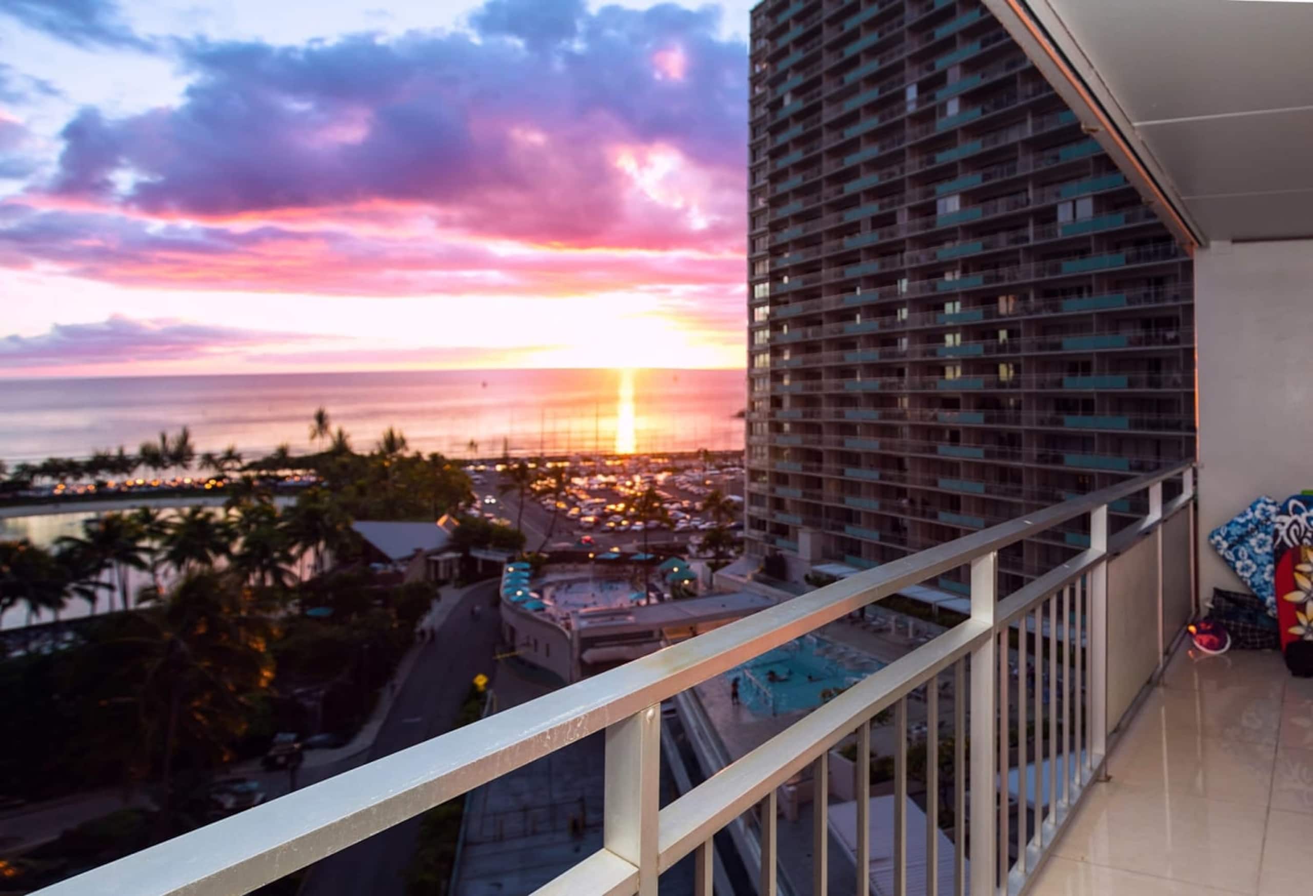 @ Marbella Lane - Cozy 2BR w/ Amazing Ocean Views - Image 30