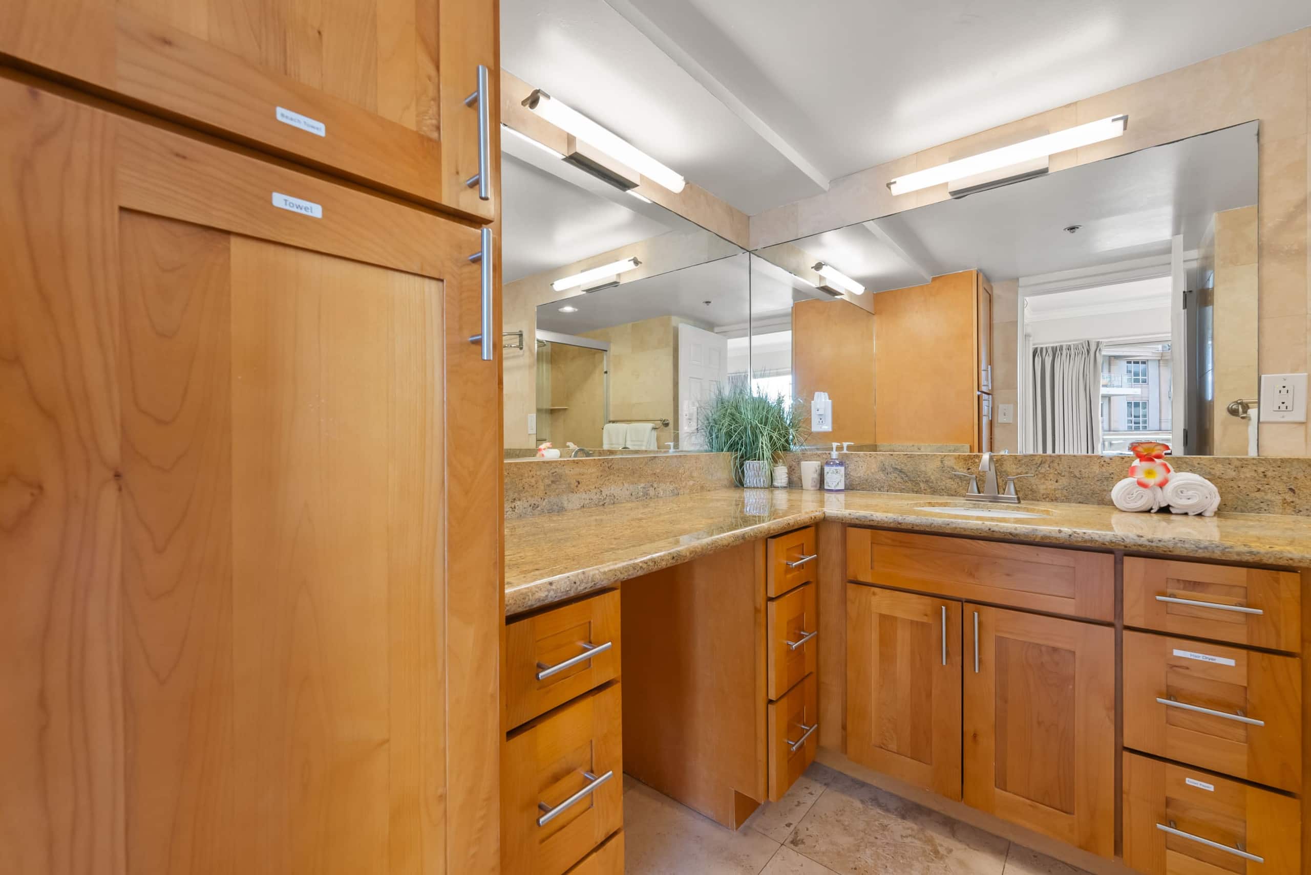 @ Marbella Lane - Cozy 2BR w/ Amazing Ocean Views - Image 16