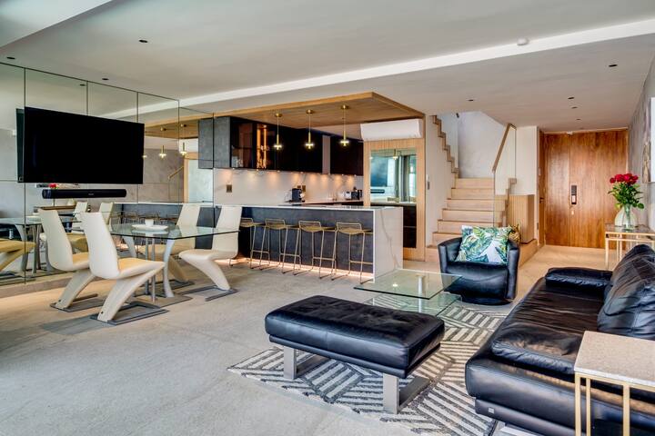 Clifton Holiday Apartment w/beautiful views (Clift gallery image 5