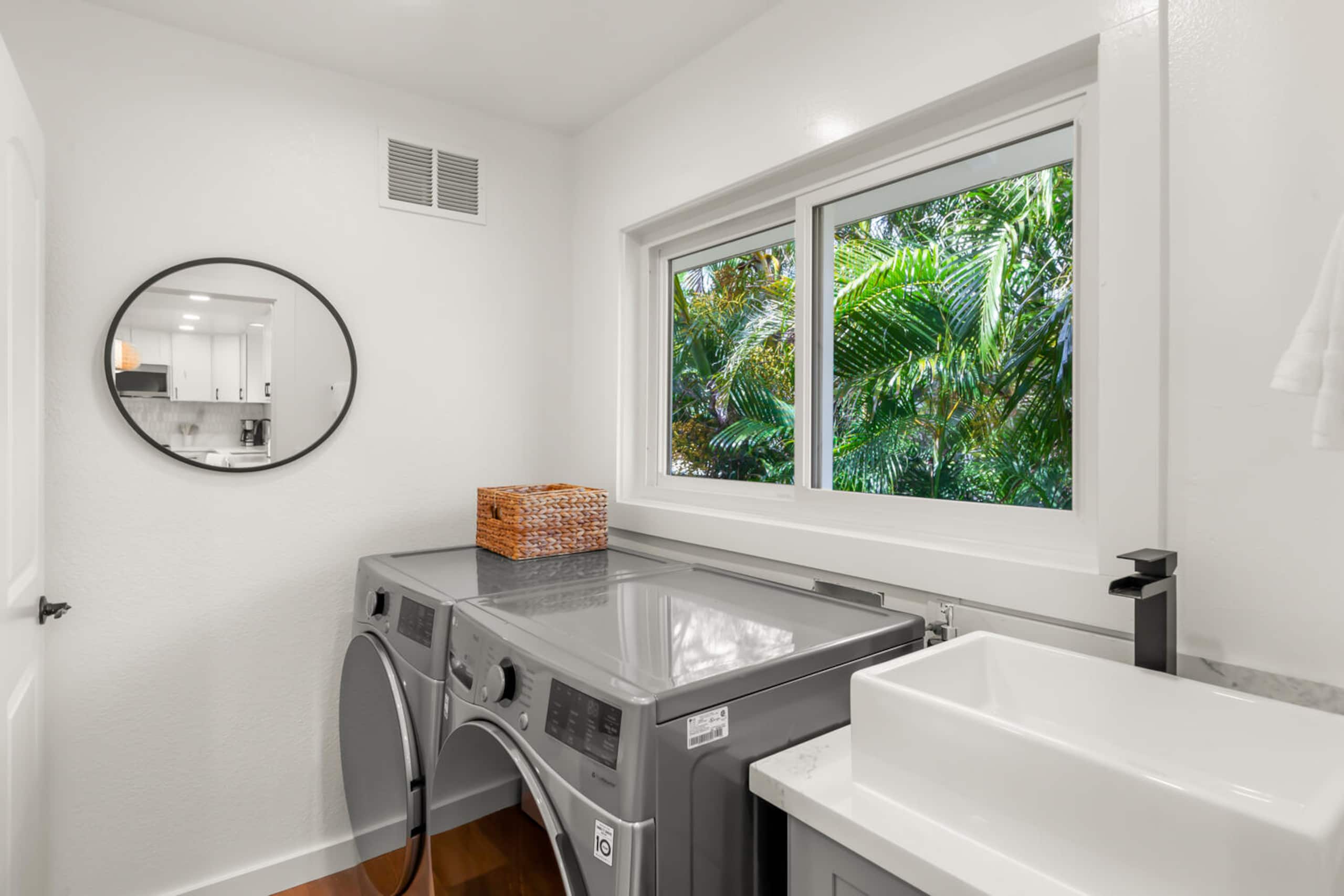 koolkondo Springwater 3 bedroom Ocean Front Home - Image 10