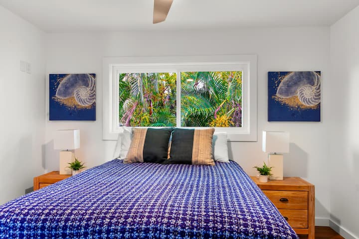 ГЛАВНА СПАЛНА СОБА ВО ВТОРИОТ ОБЈЕКТ