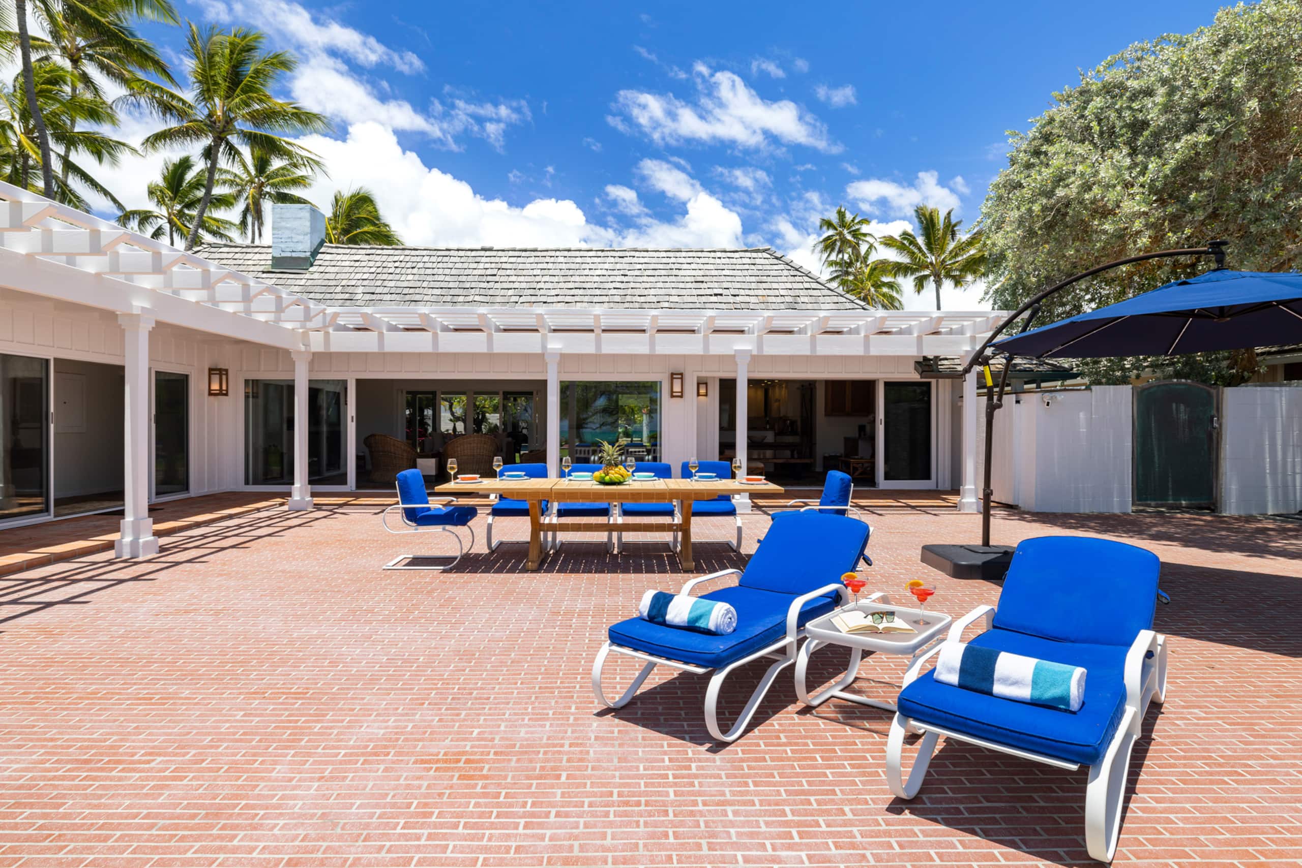 Home in Kailua · ★5.0 · 3 bedrooms · 6 beds · 3 private baths - Image 10
