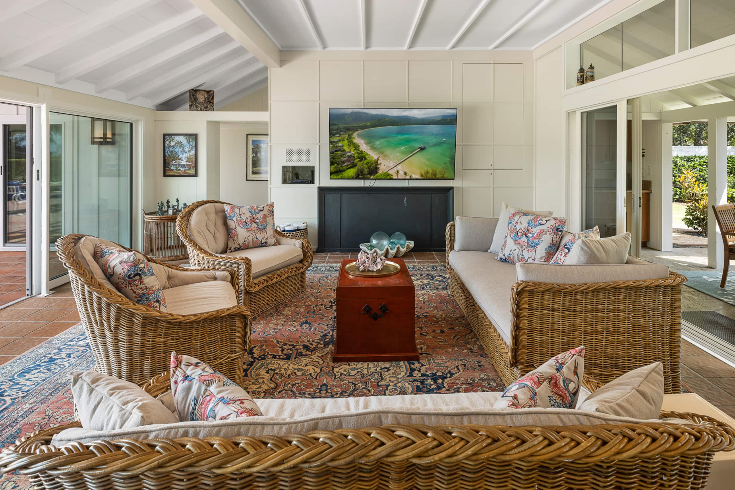 Home in Kailua · ★5.0 · 3 bedrooms · 6 beds · 3 private baths - Image 13