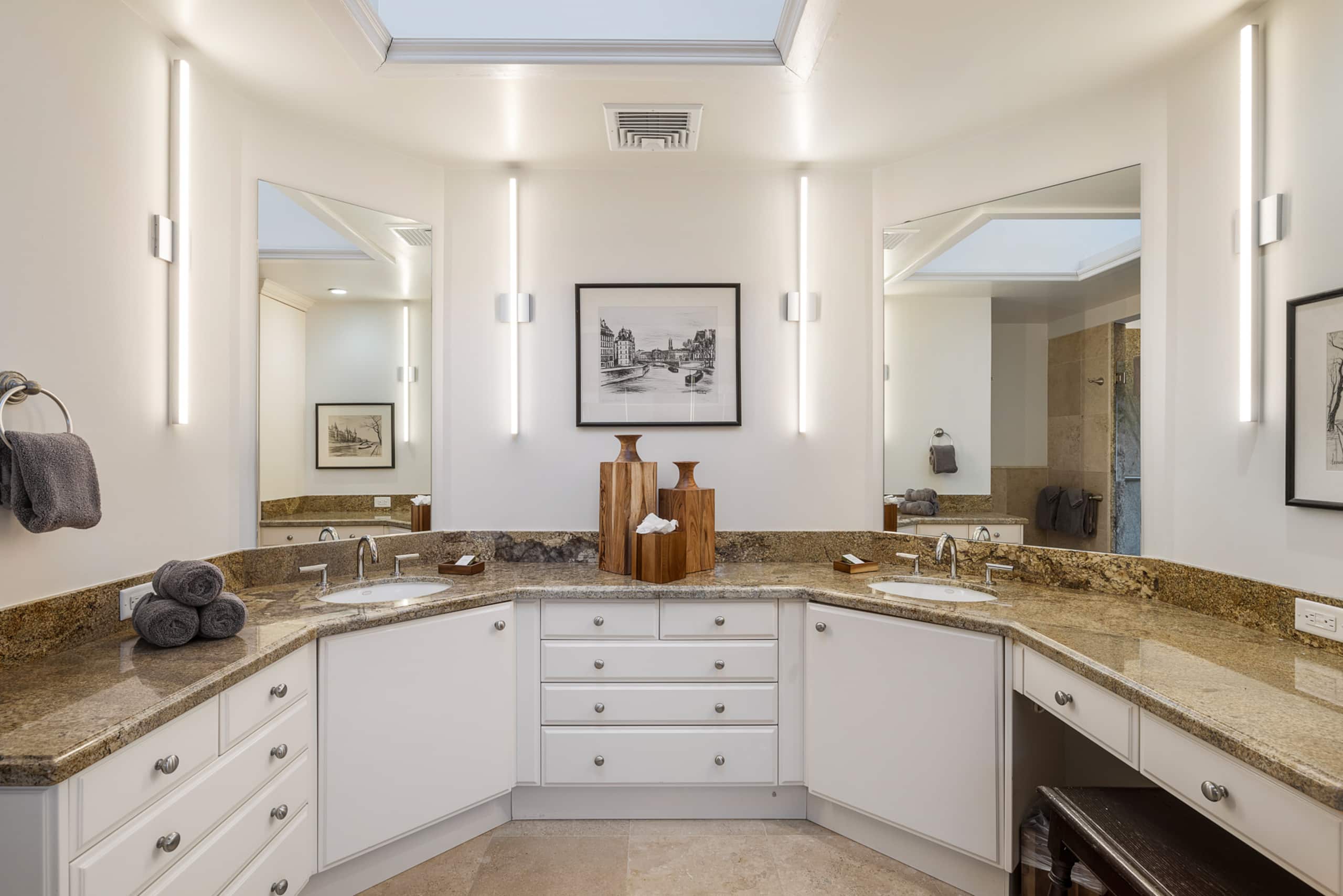 Home in Kailua · ★5.0 · 3 bedrooms · 6 beds · 3 private baths - Image 22